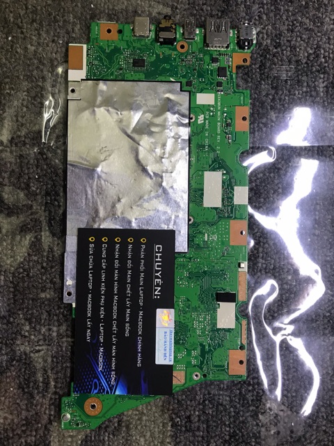 Main asus ux430 i5-8250U vga share