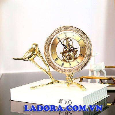 Đồng Hồ Để Bàn DHB08