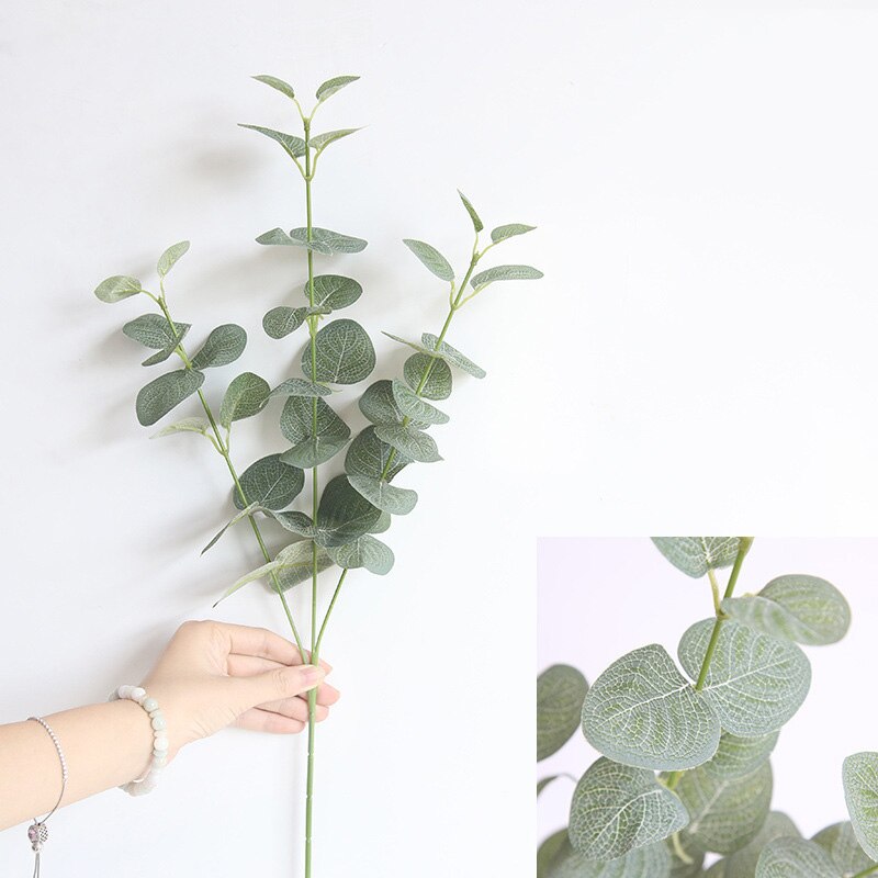 Nhánh cây khuynh diệp giả dùng để trang trí thủ công