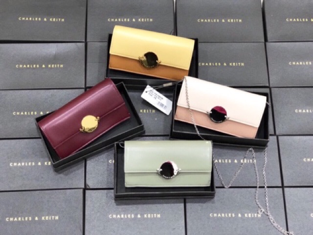 Túi Charles keith CHAIN LINK CLASSiC WALLET FULLBOX