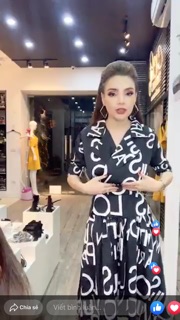 Váy Elsa chữ CChat