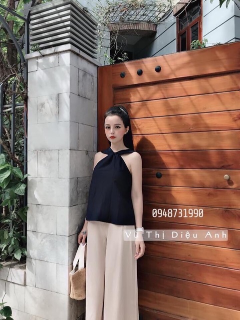 ÁO LỤA XOẮN NGỰC