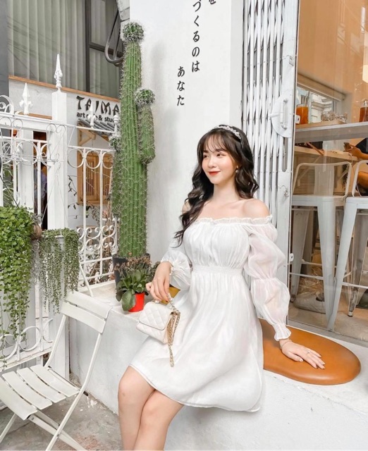 Đầm xoè voan bẹt vai xinh xắn 2 màu
