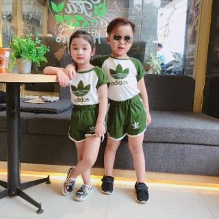 Bộ thể thao adidas