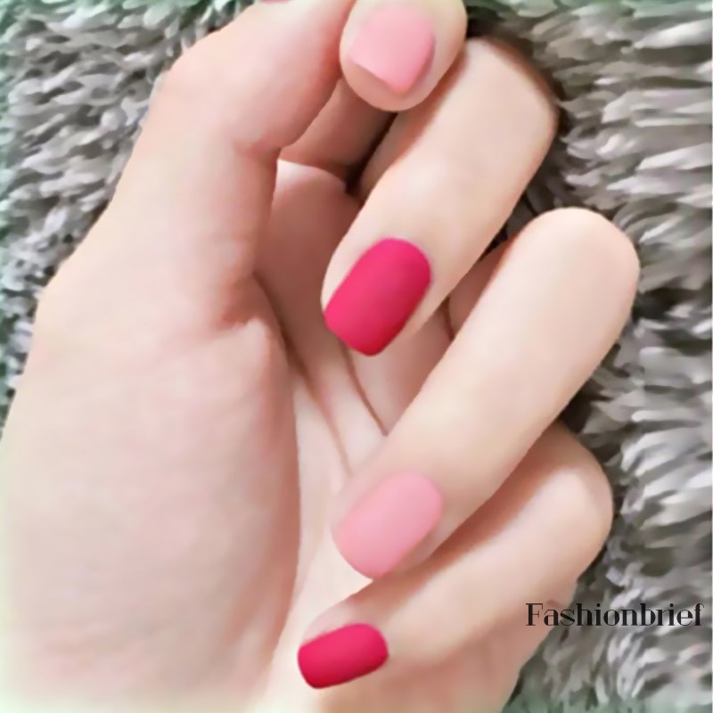 Set 24 móng tay giả màu nhám có thể rửa được tiện dụng
