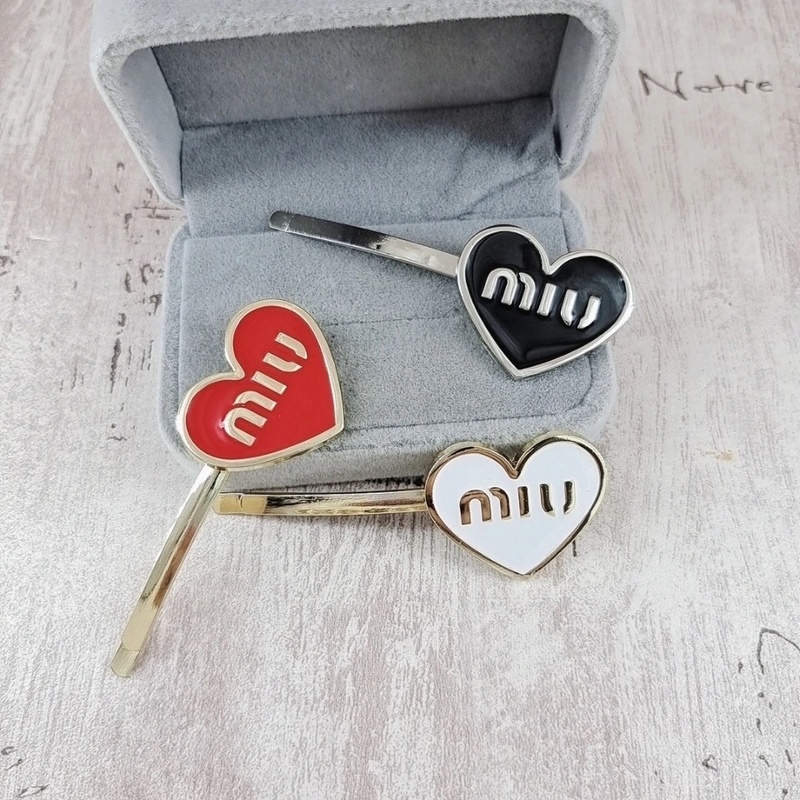 Kẹp tóc mái hình trái tim in chữ đơn giản thời trang