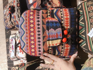 Balo thổ cẩm size nhỡ 22x 30