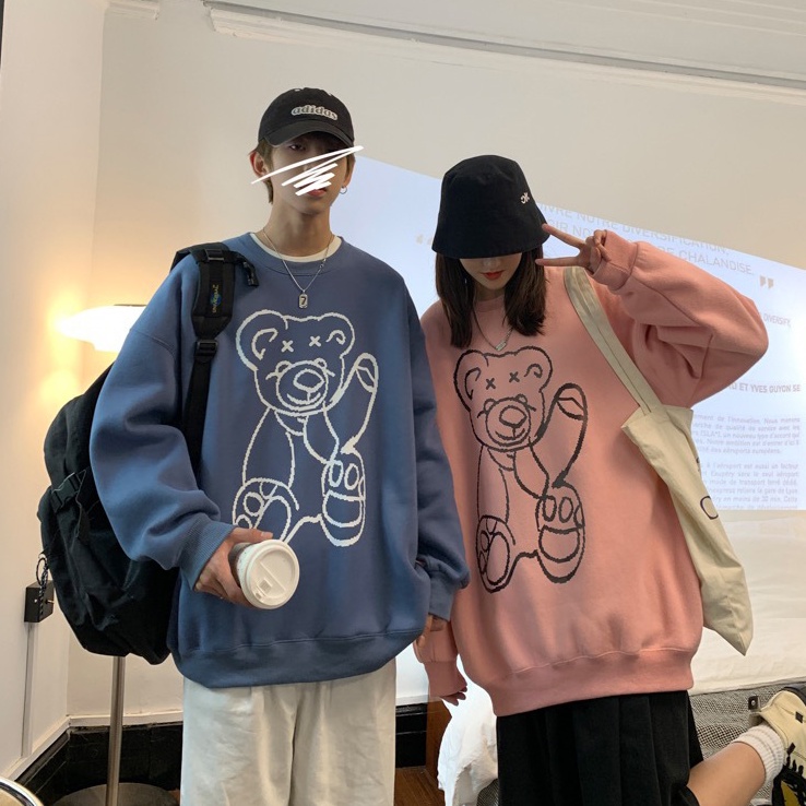 Áo sweater cổ tròn dáng rộng in hình gấu size M-3XL phong cách Hồng Kông cho cặp đôi