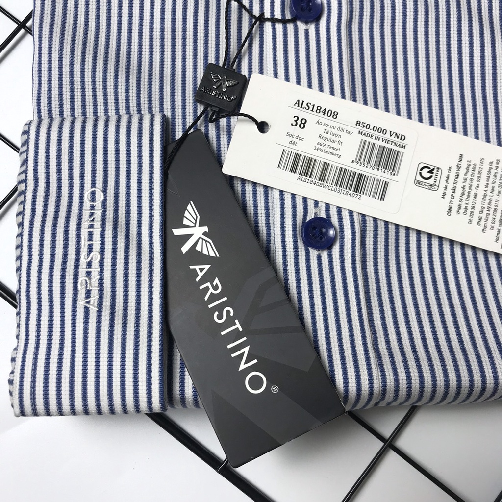 Áo sơ mi dài tay Aristino vải tencel siêu mềm mịn họa tiết sọc kẻ tà lượn from rộng  ALS18408