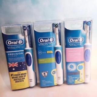 Bàn chải điện đánh răng tự động Oral-B