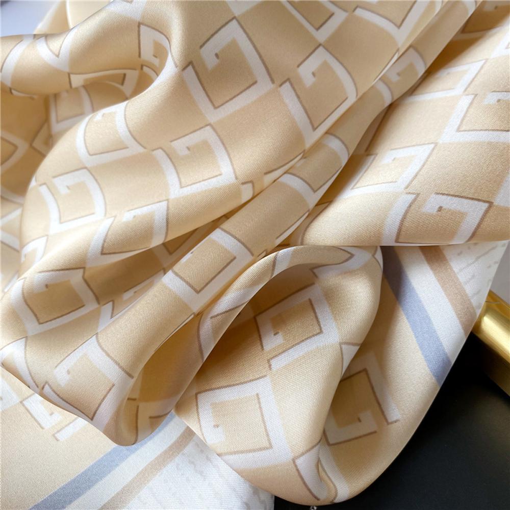 Khăn Choàng Lụa Satin Vuông 70 * 70cm