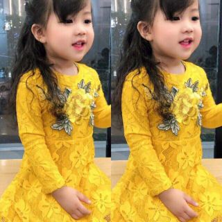 Váy ren cho bé gái cực xinh