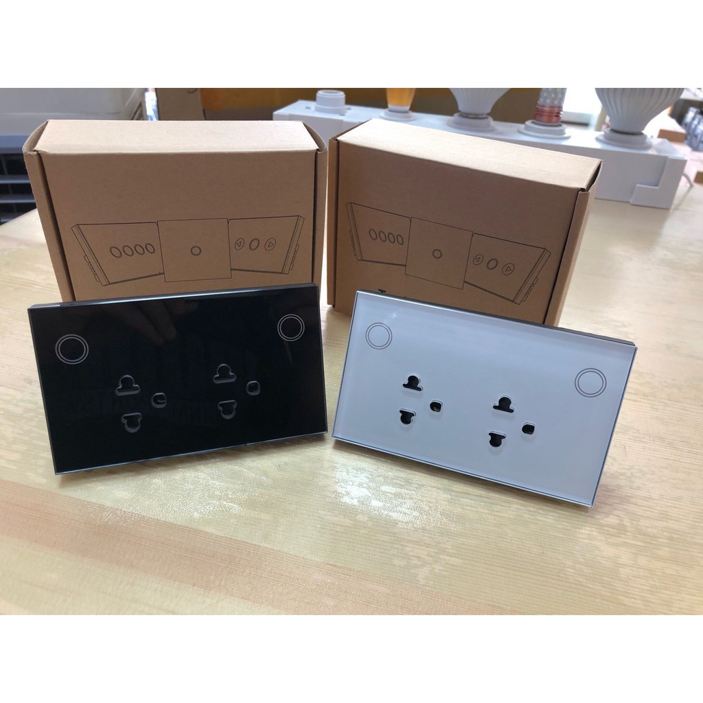 Ổ cắm thông minh đôi âm tường, Ổ cắm thông minh Wifi Tuya