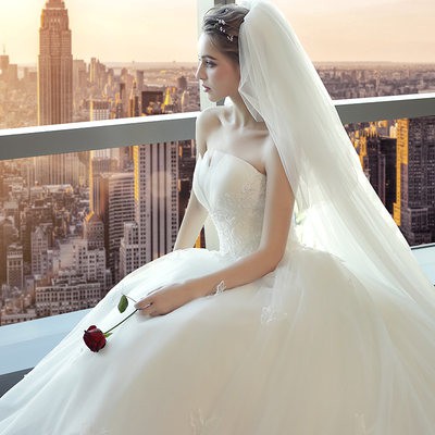 Áo cưới cô dâu váy dài đuôi nhỏ Áo ngực trắng kiểu mới 2020 đơn giản kiểu Hàn Quốc siêu Cổ Tích Giấc Mơ