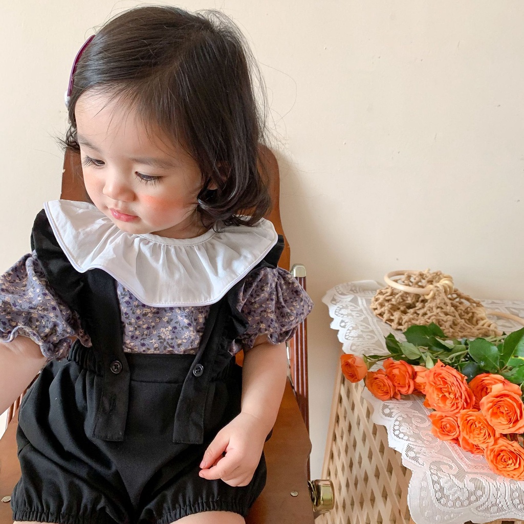 Áo hoa tay ngắn + quần sooc yếm đen cho bé gái sơ sinh phong cách Hàn quốc