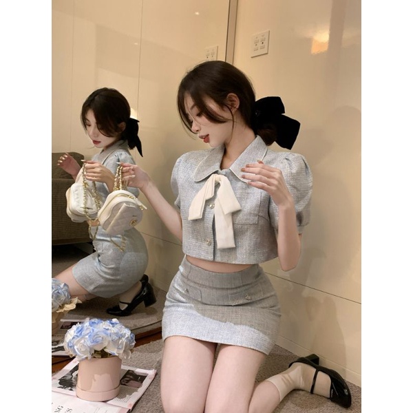 Set bố croptop + Chân váy chữ A