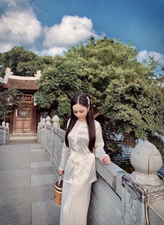 set phật tử “vui tươi”