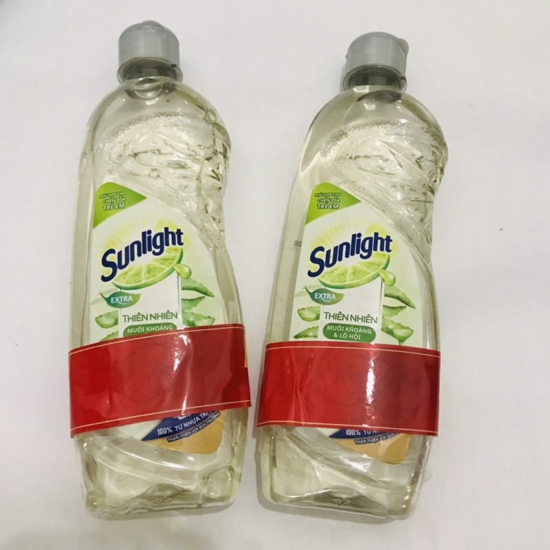 Chai nước rửa chén bát Sunlight 370g