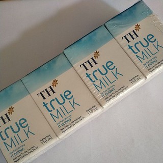 Sữa tươi tiệt trùng TH ít đường lốc 4 hộp x 110ml