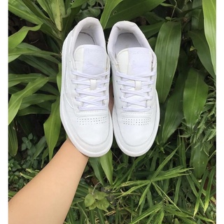 pass giày reebok