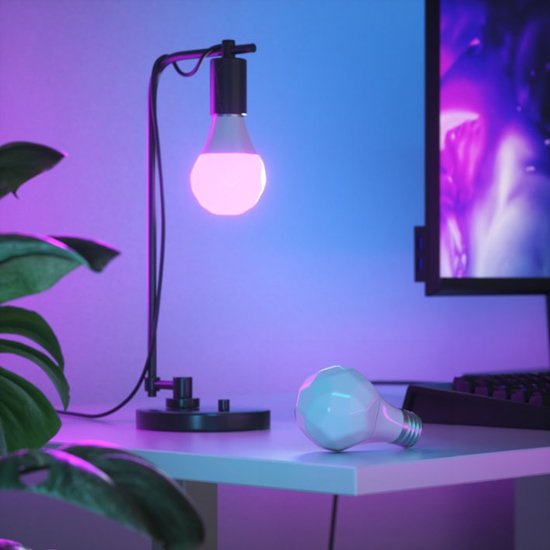 Bóng đèn Nanoleaf Essentials, 16 triệu màu, hỗ trợ Apple HomeKit