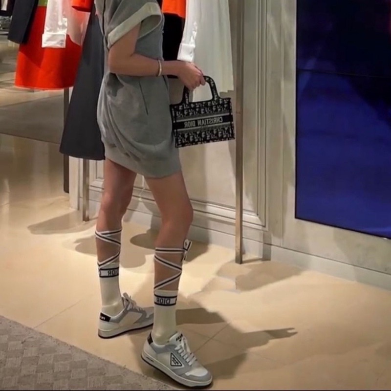 Tất Buộc Dây Jisoo - hàng loại 1