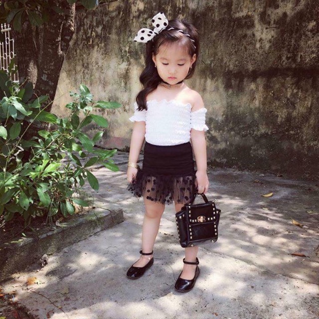 Set bé gái ( Trương tuyết phương)