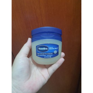 Sáp dưỡng da đa năng Vaseline 106g Original của Mỹ