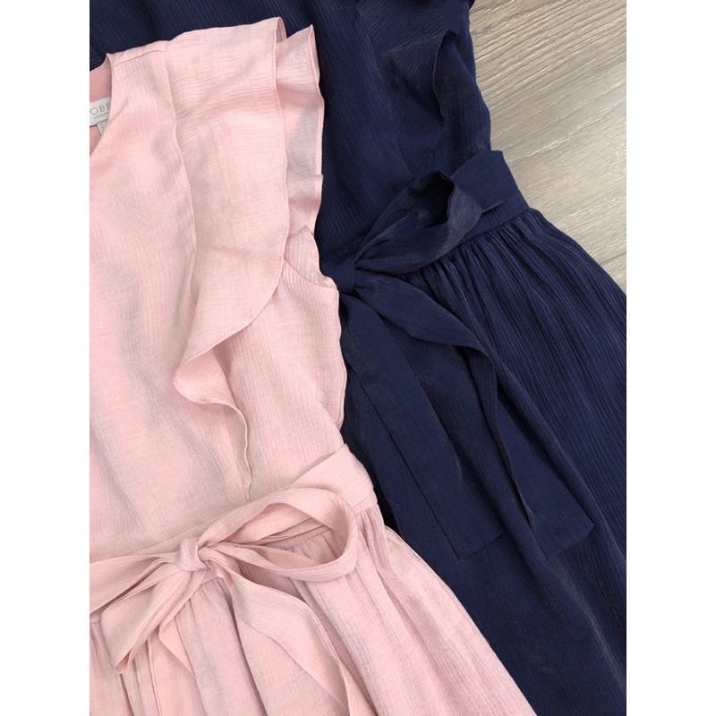 Đầm midi Hobbs tay bèo