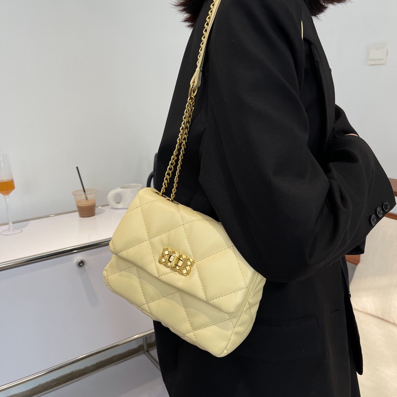 Túi đeo vai IELGY dây xích kim loại họa tiết hình thoi thời trang dành cho nữ