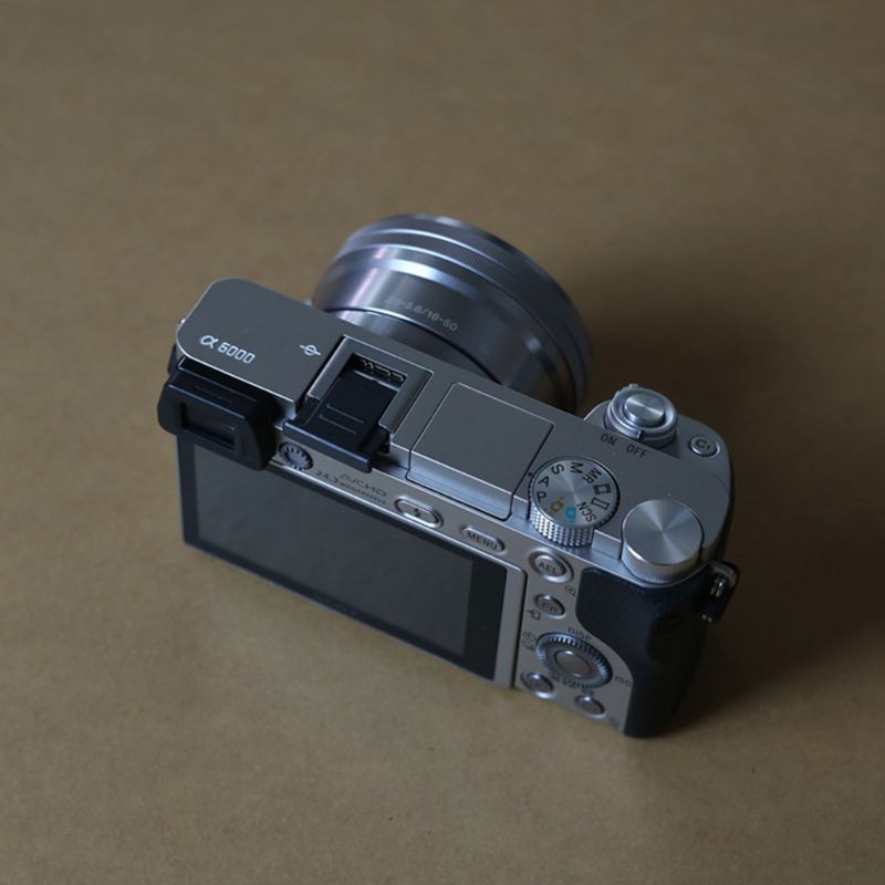 SXE TYAV1 Nắp đậy chống bụi chống va đập cho chân nối đèn flash máy ảnh Sony FA-SHC1M A6000 A7 A9 RX100 DSLR 8 22