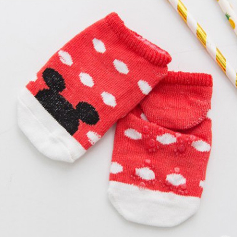 Vớ Trẻ Em Hoạt Hình Dễ Thương Giày Chống Trượt akku