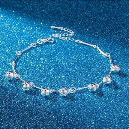 Lắc tay kiêm lắc chân quả chuông nhỏ xinh