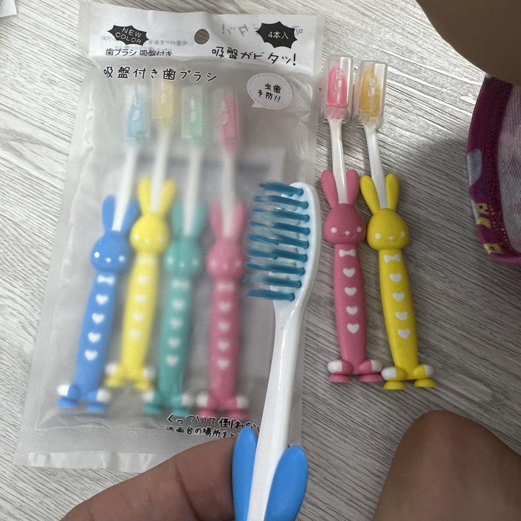 Set 4 bàn chải đánh răng cho bé , hàng xuất nhật - siêu mềm