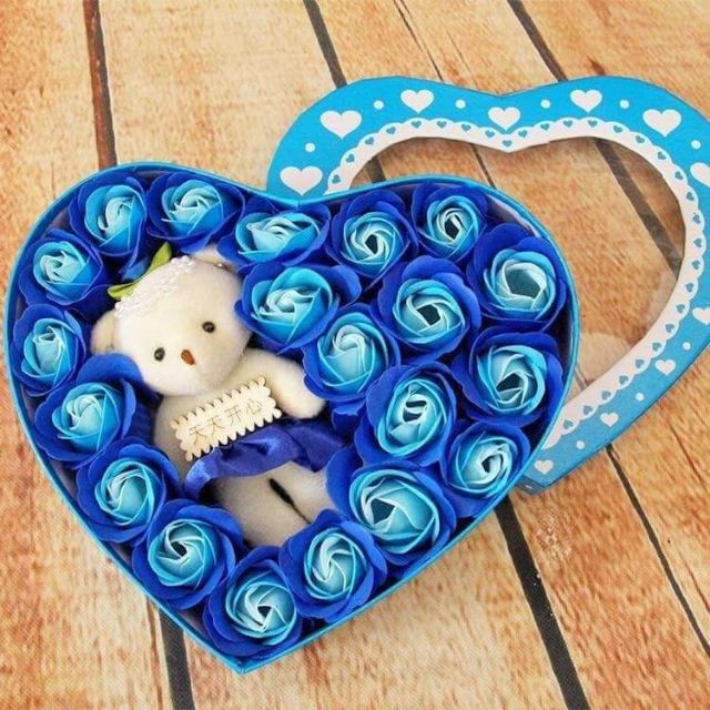 Hộp hoa hồng sáp kèm gấu | BigBuy360 - bigbuy360.vn