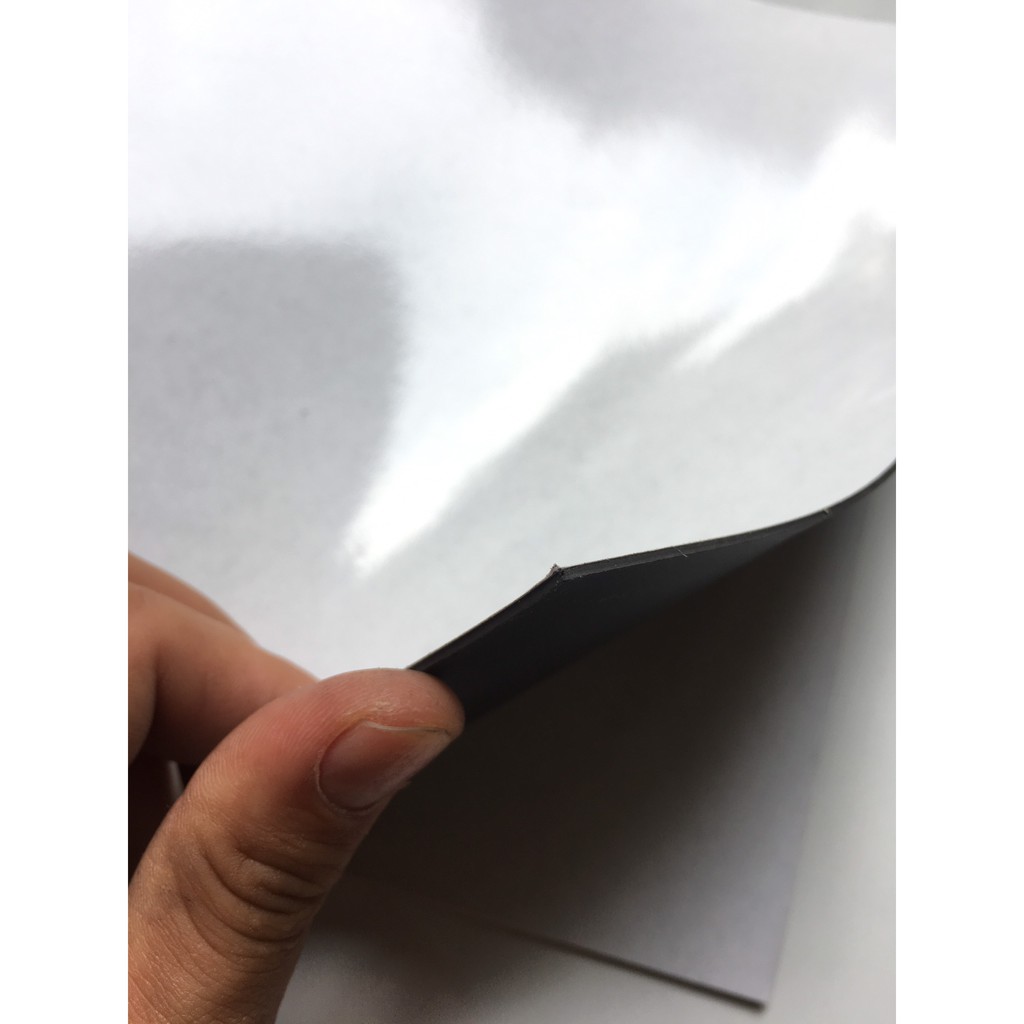 A4 dày 1mm nam châm dẻo có phủ lớp băng keo hai mặt, nam châm lá có keo