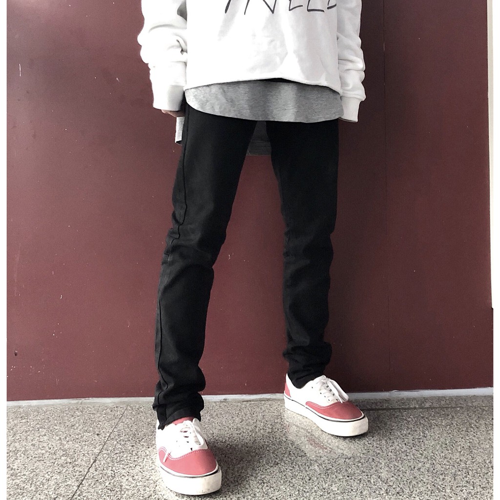 Quần Jean Nam Đen Trơn DT OFFICIAL Dáng Skinny Vải Co Giãn Không Phai Màu | BigBuy360 - bigbuy360.vn