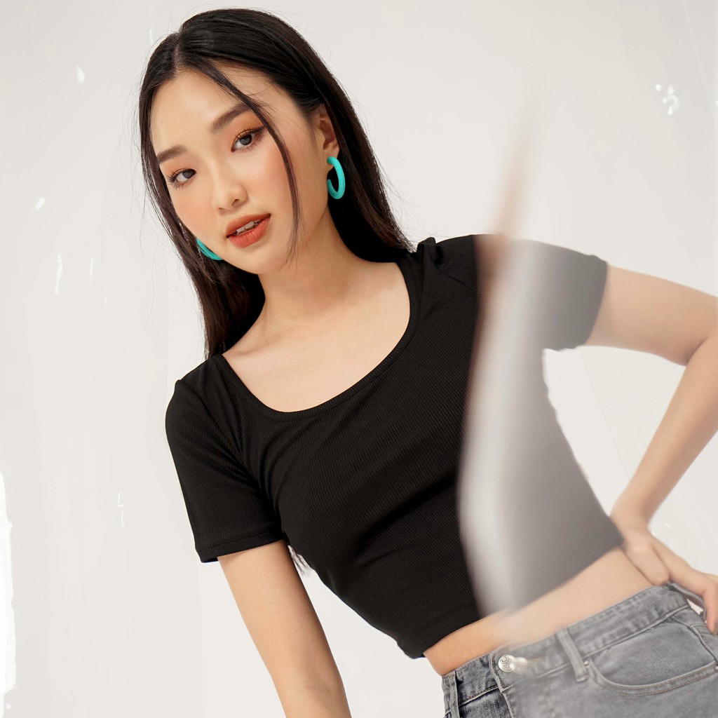 [Mã WABRME99 giảm 10% đơn 99K] Áo dệt kim croptop ngắn tay cổ vuông Yun [Méo Shop]