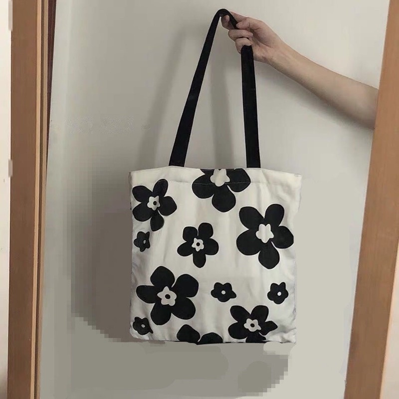 Túi tote vải canvas in hình bông hoa màu đen cho nữ phong cách Nhật Bản, Túi đeo vai in hình bông hoa cá tính
