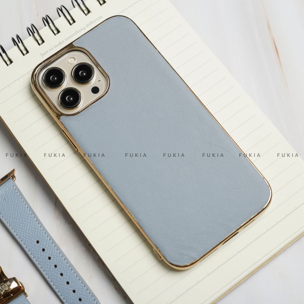 Ốp da thủ công viền Gold Swift dành cho IPhone 14/14Plus/14Pro/14Promax/13/13Pro/13Promax/12/12Pro/12Promax ODTC139