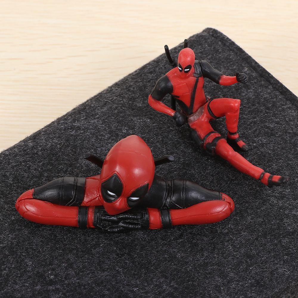 Mô Hình Nhân Vật Deadpool Trong Phim Hoạt Hình One Piece