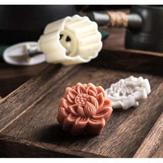 Khuôn bánh trung thu lò xo, nhấn trung thu hình hoa sen 150gr