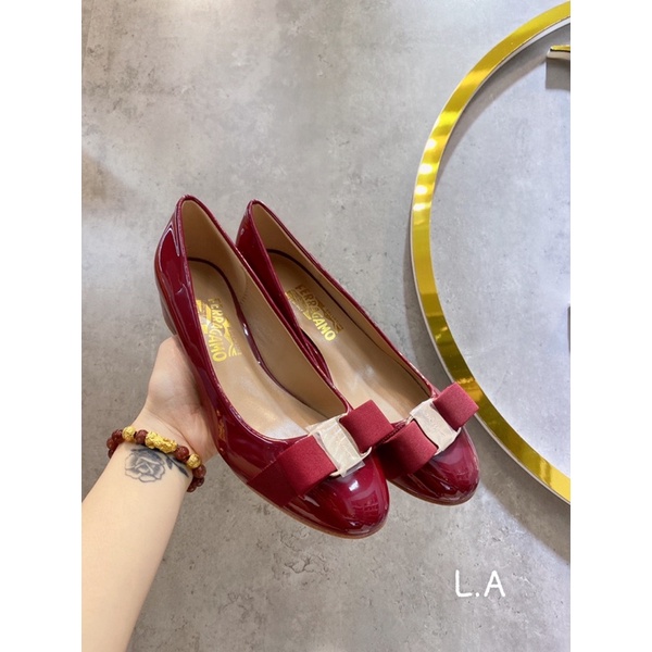 Giày SVT da bóng cao cấp