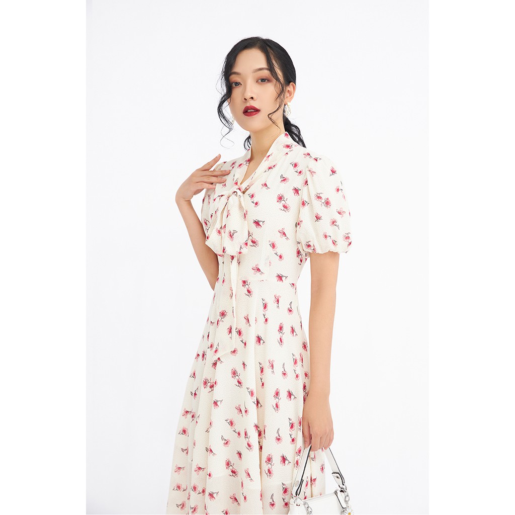 [Mã WABR0101 giảm 10% đơn 99K] Đầm ngắn tay bồng nơ cổ - 20Again - DDA0947 | BigBuy360 - bigbuy360.vn
