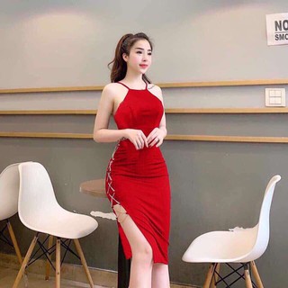 Đầm body yếm đan dây sườn y hình mẫu mới nhất 2019 mang lại sự trẻ chung phong cách