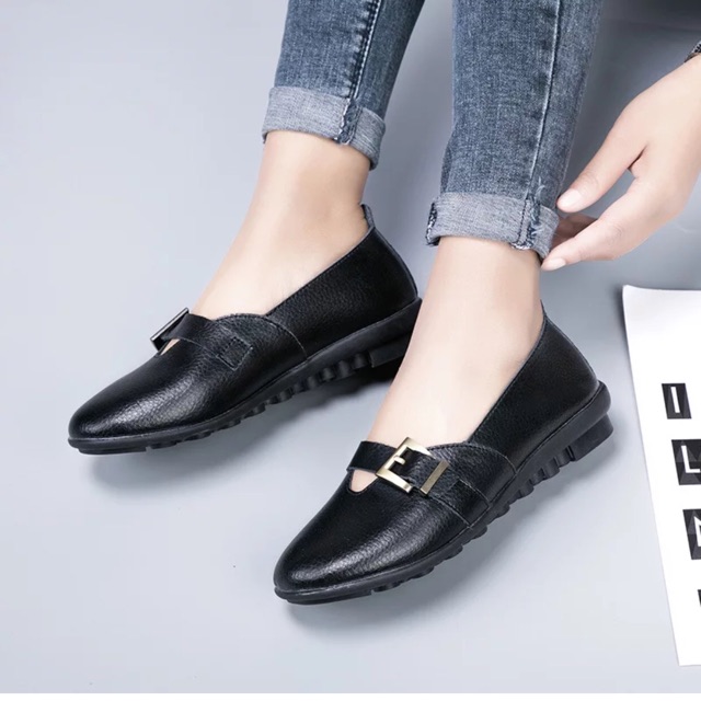 Giầy lười siêu êm- dẻo, da pu mềm. Đi cực thích, đi du lịch, dã ngoại, mặc cùng quần jean, váy, short đều đẹp.