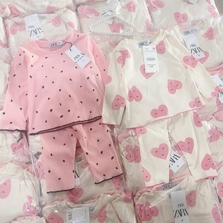 Set combo 2 bộ nỉ tăm trái tim hồng be cho bé gái