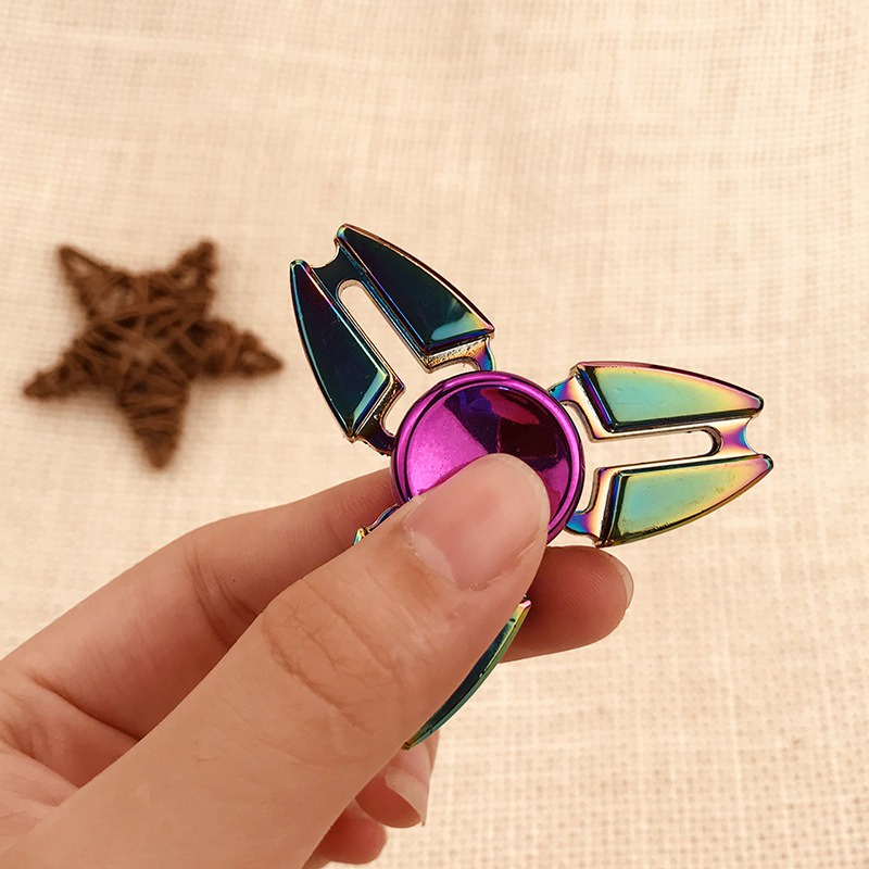 Đồ chơi con quay 3 cánh fidget spinner kim loại tím gradient