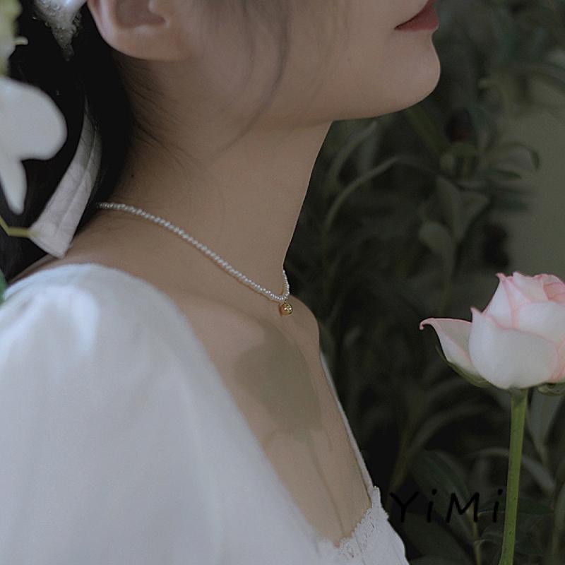 Vòng cổ đính ngọc trai nhân tạo