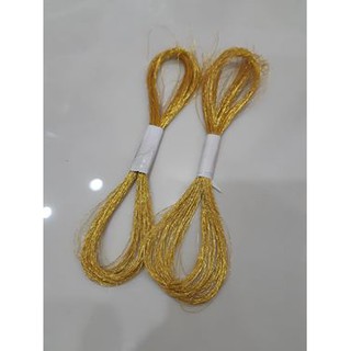 Chỉ thêu kim tuyến màu vàng :25k / tép